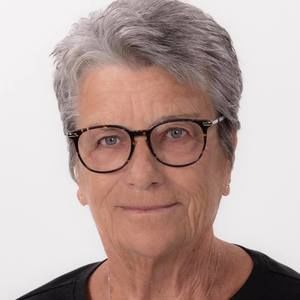 Meet your Posher, Sandy